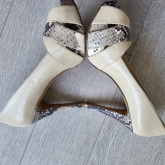 Nine West Snakeskin Leather Peep Hole Heels Pumps Stilettos - Picture 13 of 16